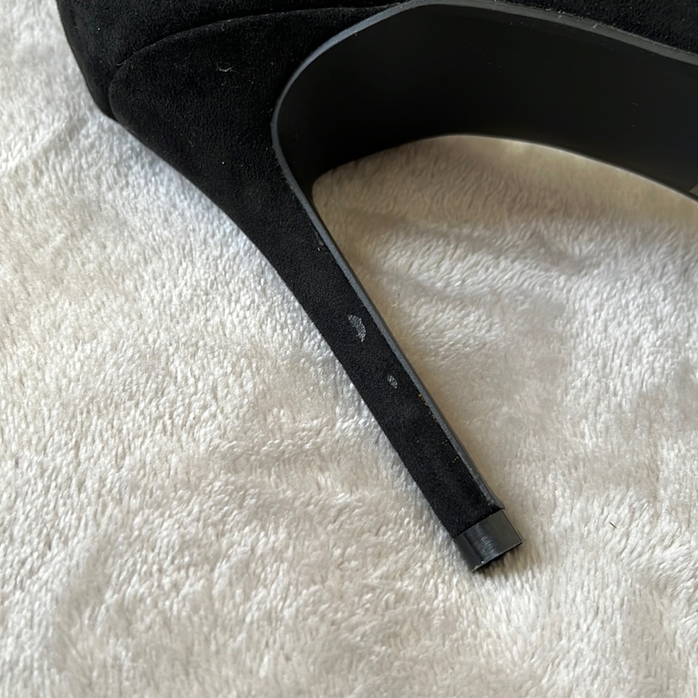 Black heels 8 - Picture 12 of 14